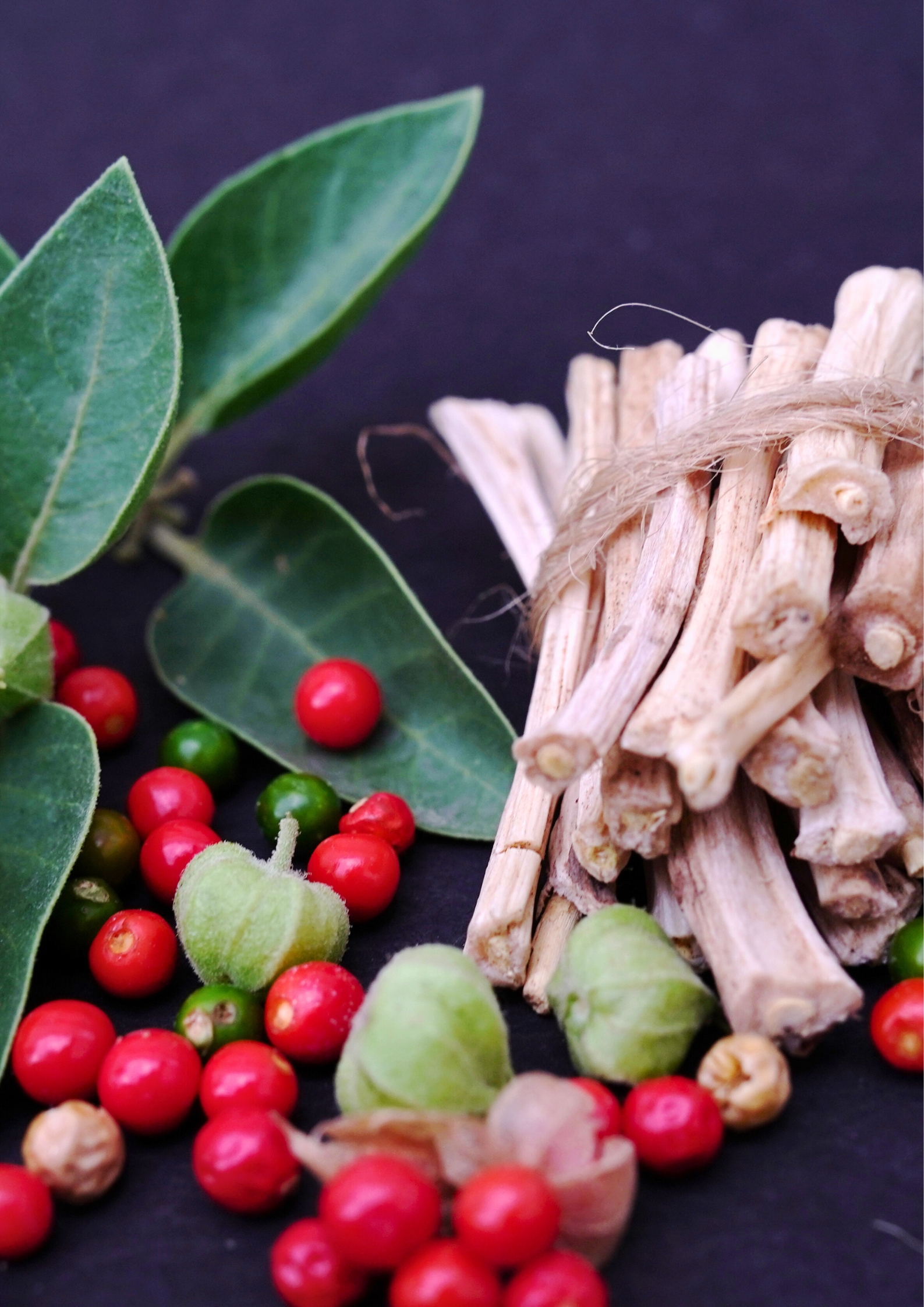 biozat-gemola-ingredients-maca-ashwagandha